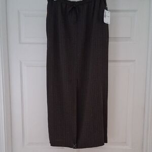 NWT Liz Clairborne Skirt
